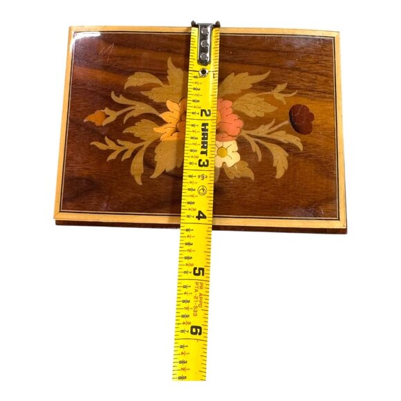 Vintage Reuge Musical Italy Wooden Jewelry Box Floral Inlay Red Velvet Interior - Picture 6 of 11
